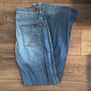 Women’s 7 for all mankind Jeans size 29